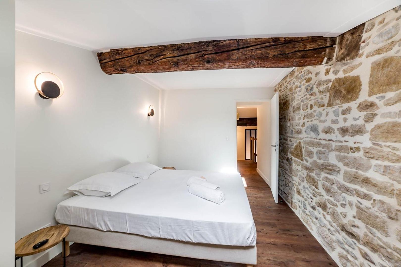 High-End Apartment Overlooking The Quays Ail Lyon Exteriör bild