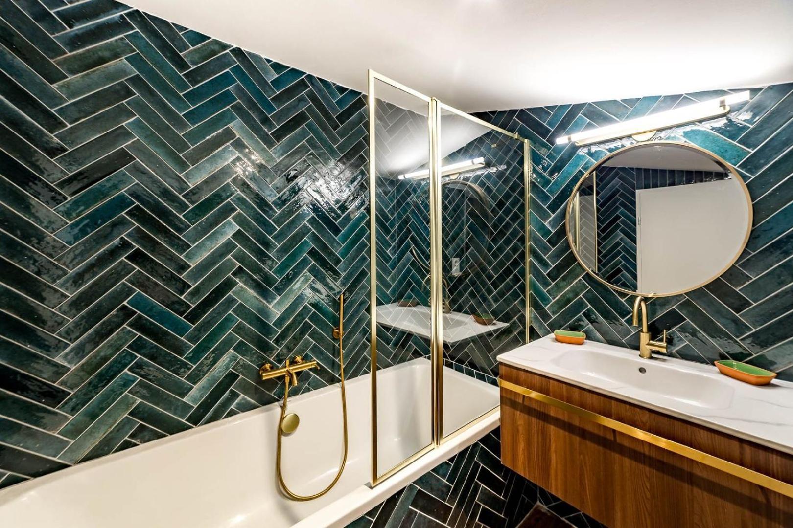 High-End Apartment Overlooking The Quays Ail Lyon Exteriör bild